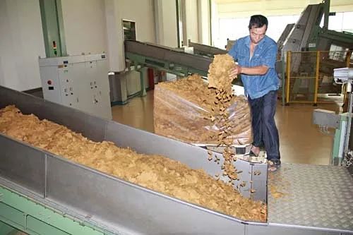 煙草加工異味廢氣危害大，快速除臭就用Dejing的凈除臭劑！.jpg